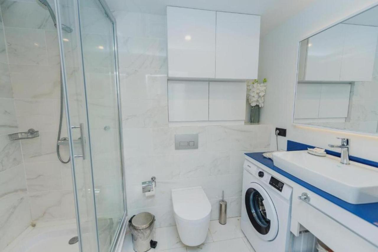 Apartments Orbi City Sea View Батуми Экстерьер фото