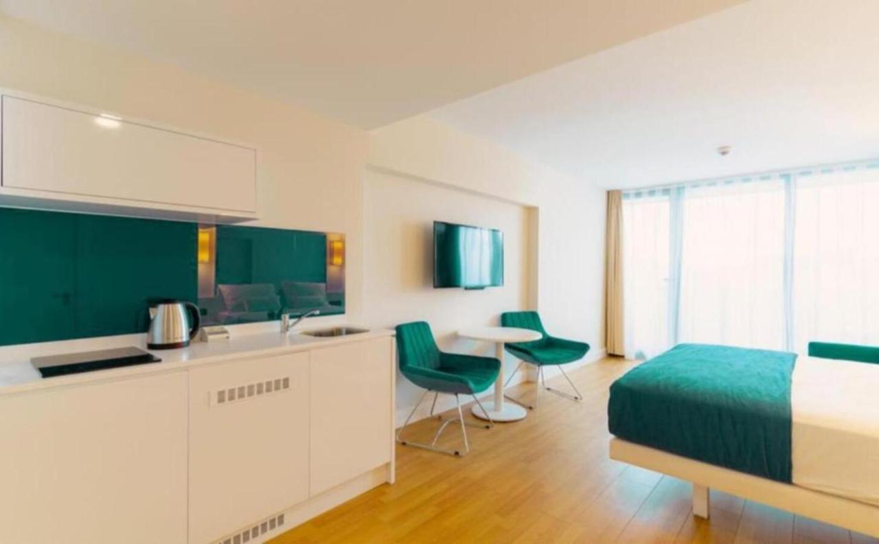 Apartments Orbi City Sea View Батуми Экстерьер фото
